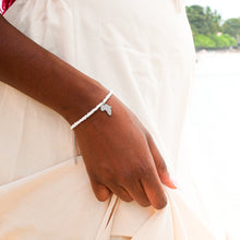 Carica l'immagine nel visualizzatore di Gallery, MAMA Luz Bracelet