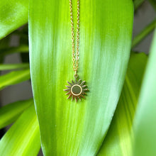 Carica l'immagine nel visualizzatore di Gallery, ARAYA Short