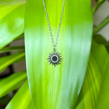 Carica l'immagine nel visualizzatore di Gallery, ARAYA Short