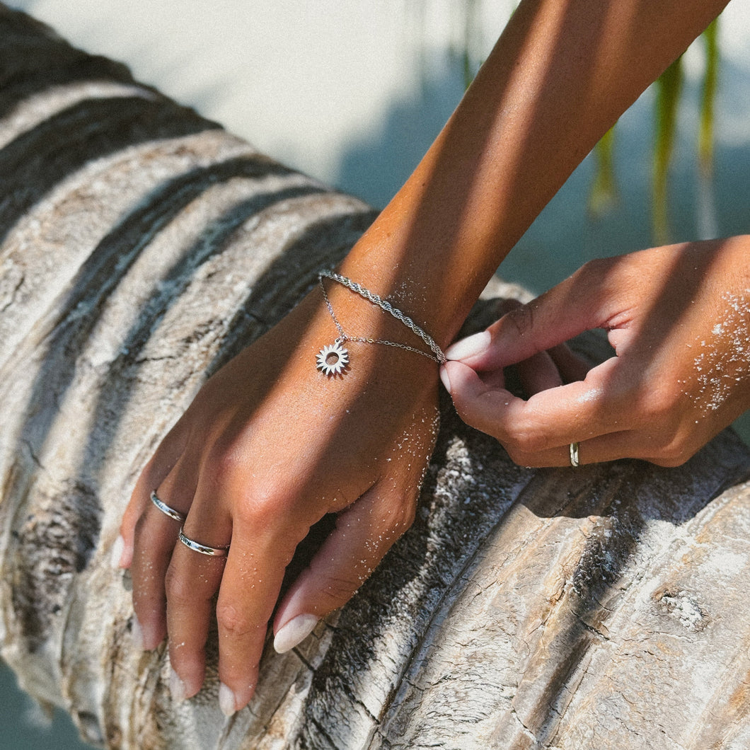 ARAYA Sunlight Bracelet